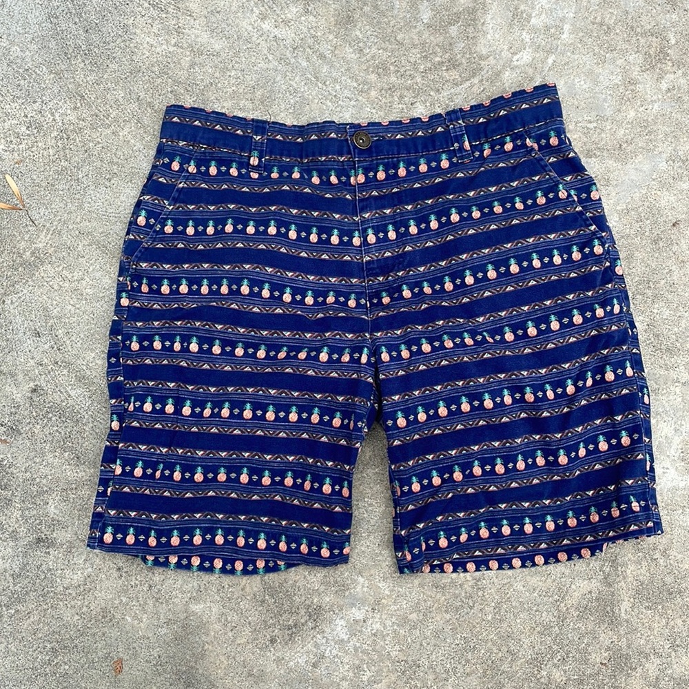 Threads 4 Thought Men’s Shorts Size 33